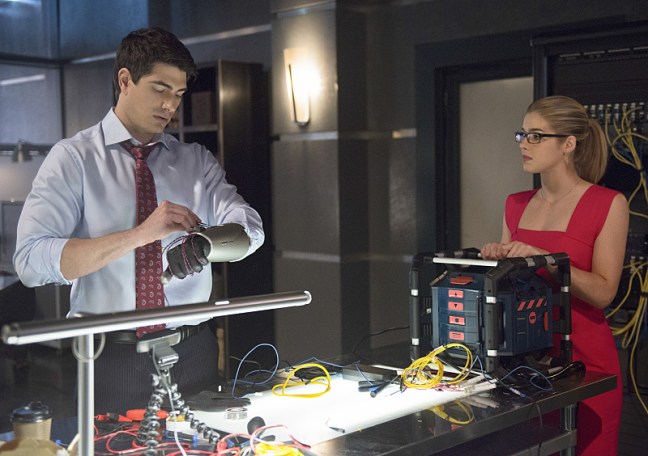 Arrow - Left Behind - Ray and Felicity